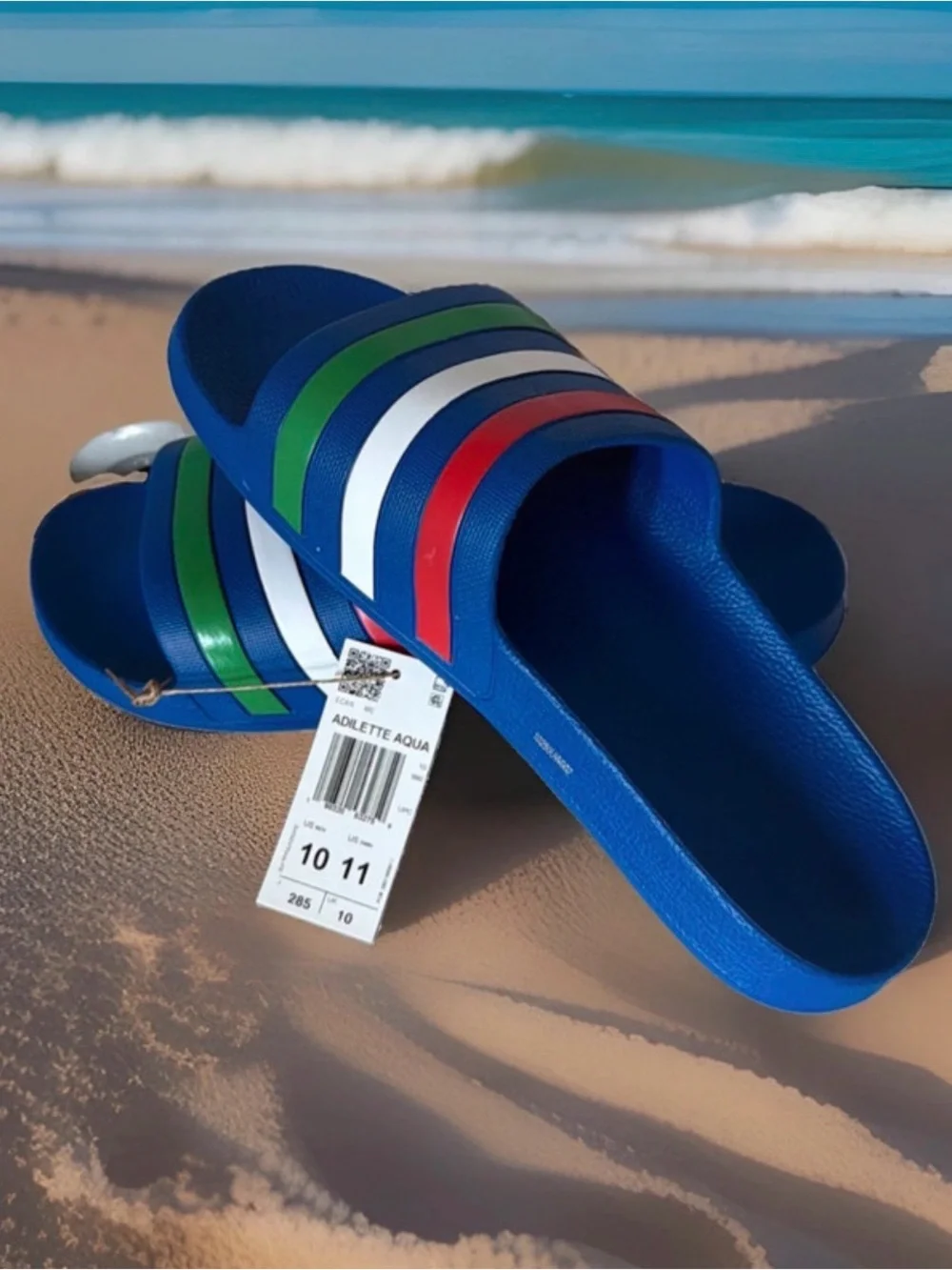 Adidas Adilette Aqua Men’s Size 10 Slide Sandals. Blue/ Multicolor Stripes. NWT